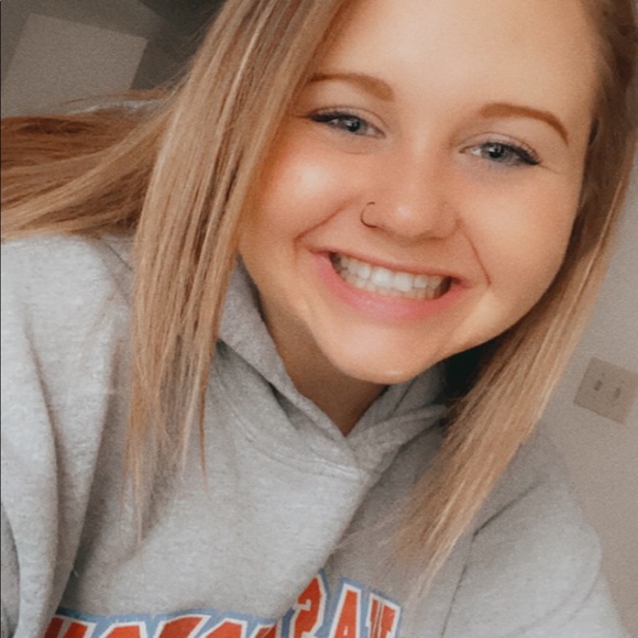 Meet your Posher, Chelsea - Picture 1 of 1